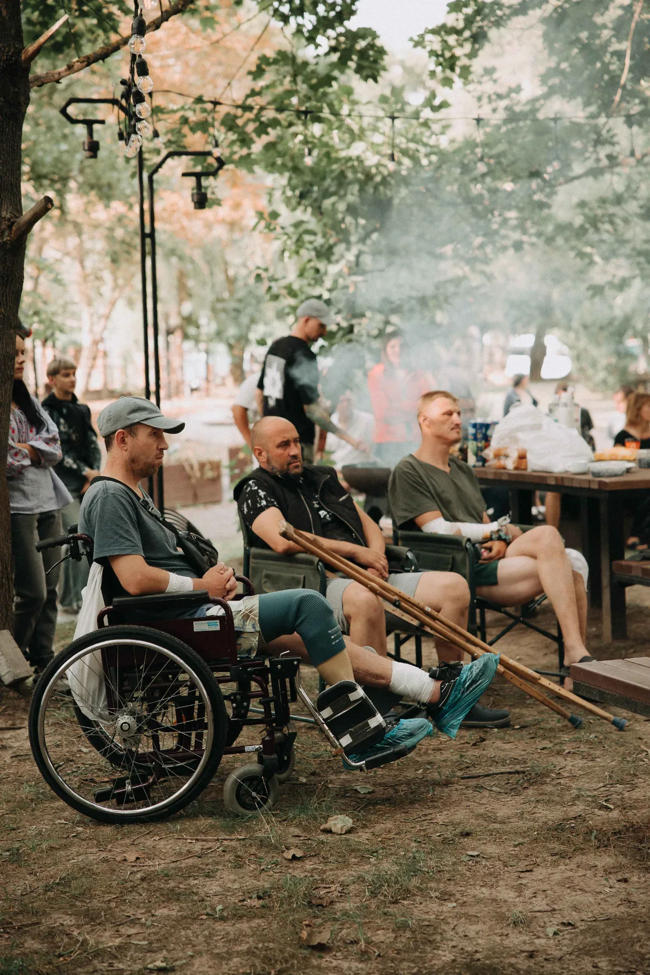 Фото з події «Вечір з ПЕТРОСОМ у внутрішньому дворику обласної лікарні»