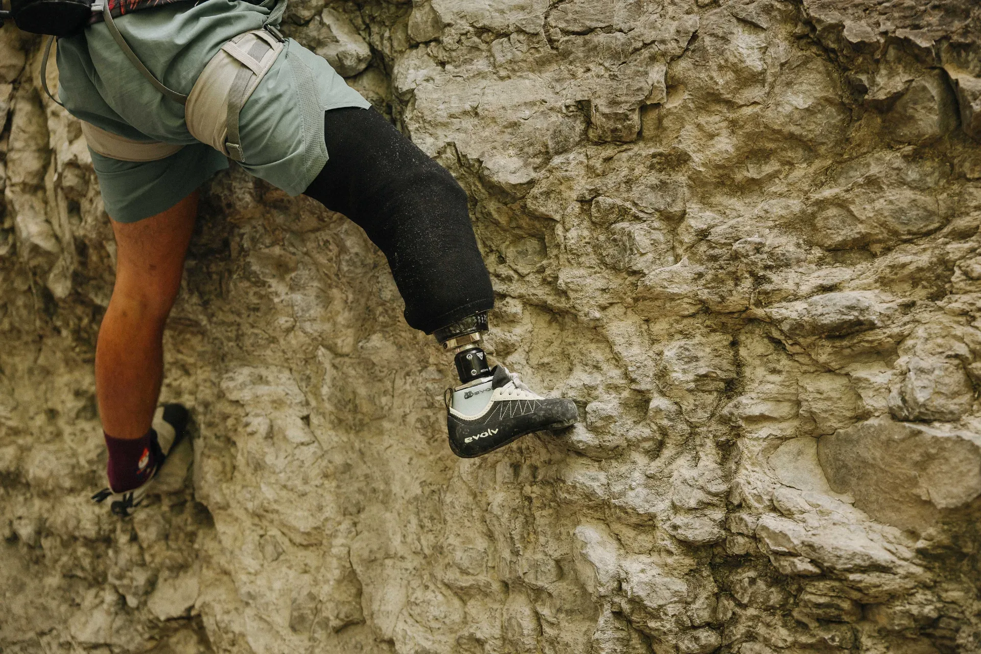 Фото з події «The Adaptive Climbing Program: від теорії на скеледромі до практики на скелях Кам’янця-Подільського»